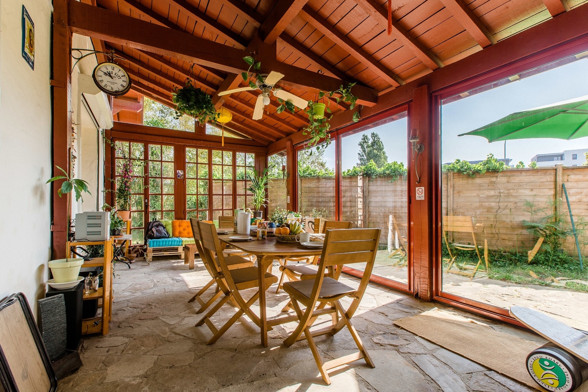Vue aérienne du Nami House à Anglet, en pleine nature dans les Landes